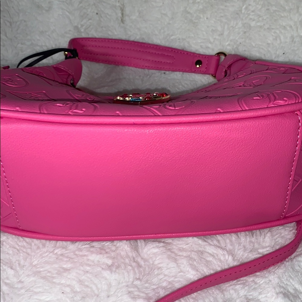 Juicy Couture Pink Hobo Shoulder Bag with Heart Clasp - Picture 7 of 10